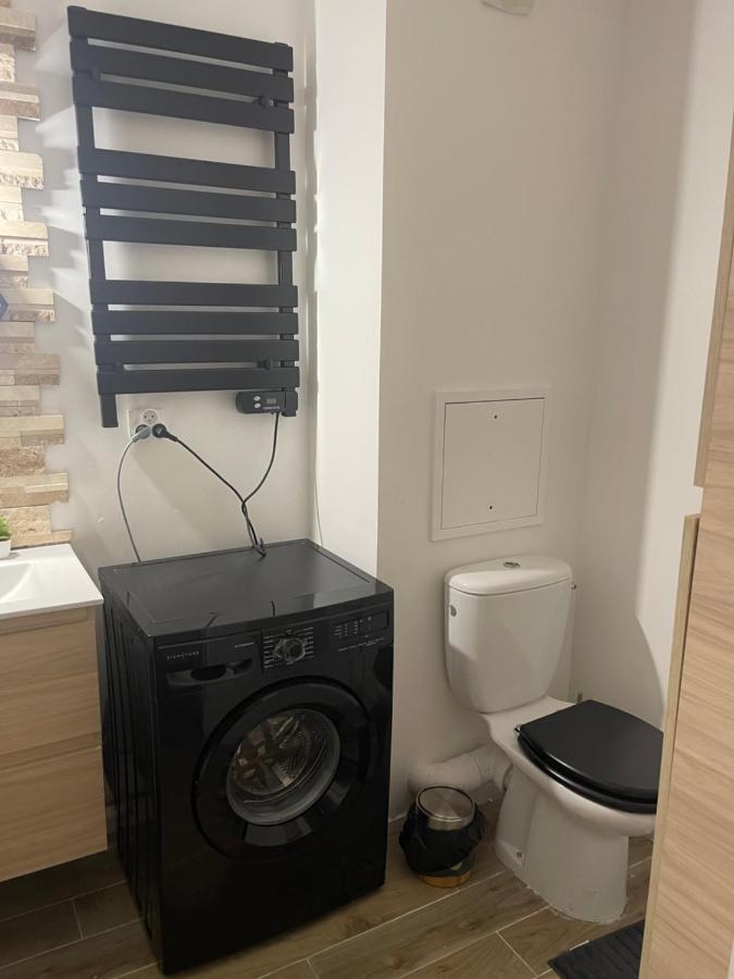 Superbe Appartement Avec Boxe Proche De Paris Pierrefitte-sur-Seine Exteriör bild