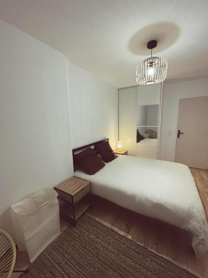 Superbe Appartement Avec Boxe Proche De Paris Pierrefitte-sur-Seine Exteriör bild