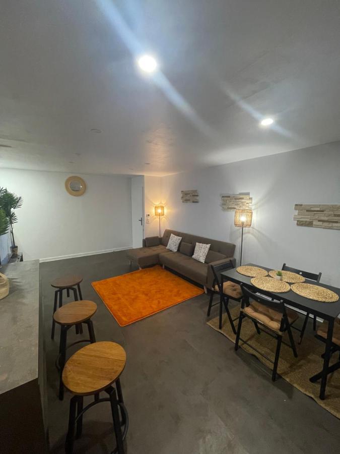 Superbe Appartement Avec Boxe Proche De Paris Pierrefitte-sur-Seine Exteriör bild